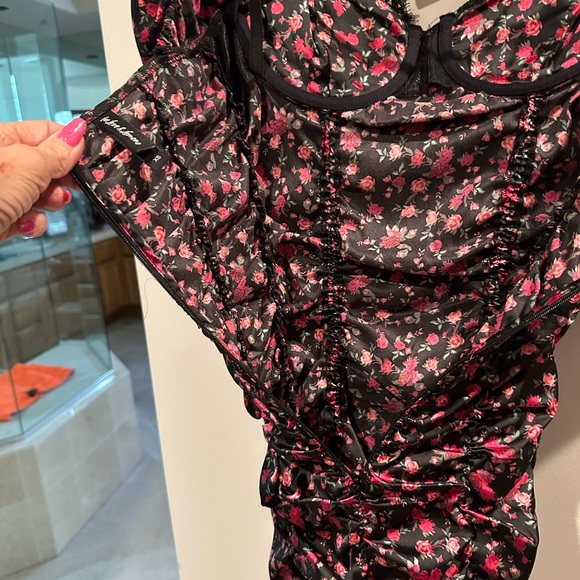 EUC, FOR LOVE & LEMONS, XSm, Black & Pink floral dress, Gorgeous! Corset look. - Picture 11 of 14